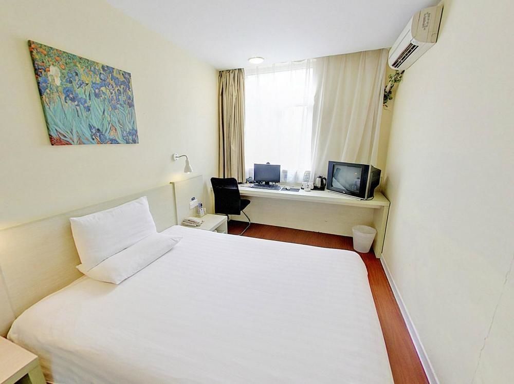 Hanting Express Shanghai Lujiazui Minsheng Road Εξωτερικό φωτογραφία